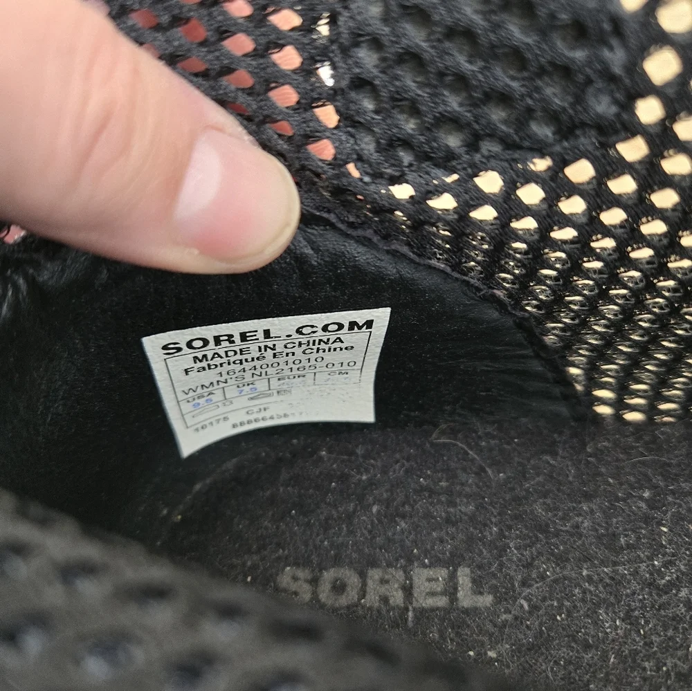 Sorel Major Lace-up Shot Boots - Picture 7 of 9